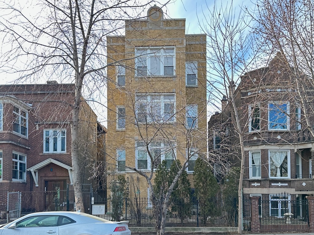 Augusta + Kedzie